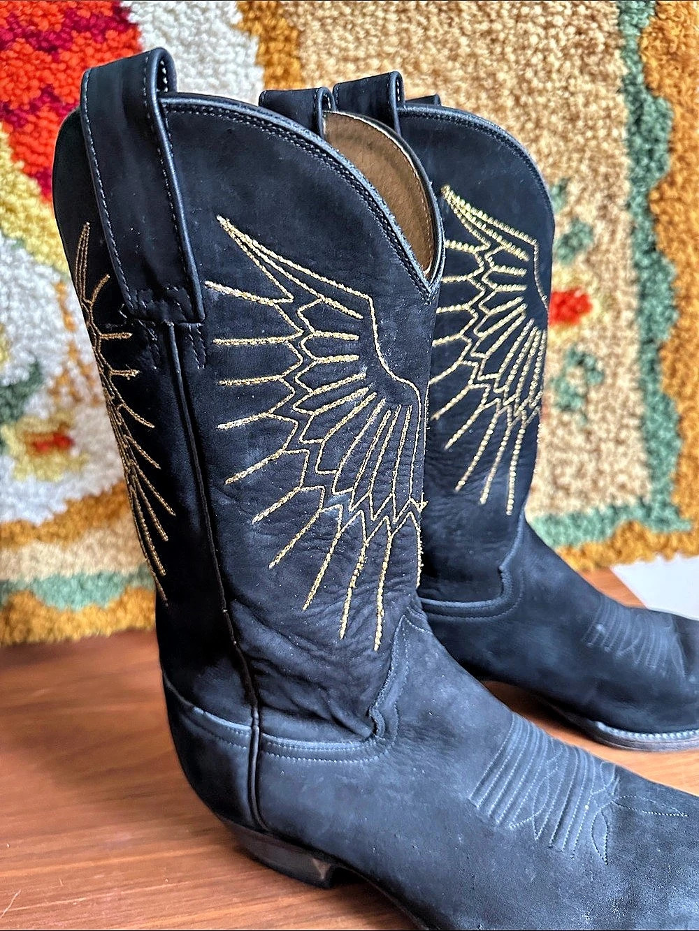 Vintage Western Angle Wing Black and Gold Embroidered Boots Size 8